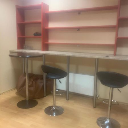 Escobars Backpackers Hostel 里加 外观 照片